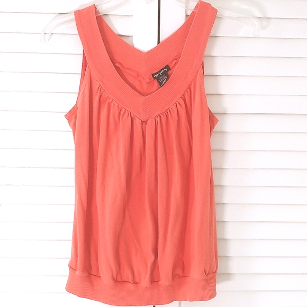 🎉BOGO🎉Peach V Neck Tank